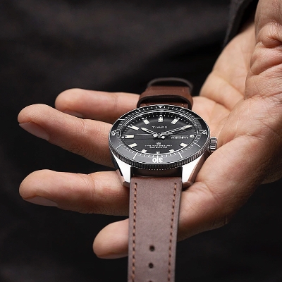 Grooms' News: The Waterbury Dive Automatic is the latest product from Timex Watches